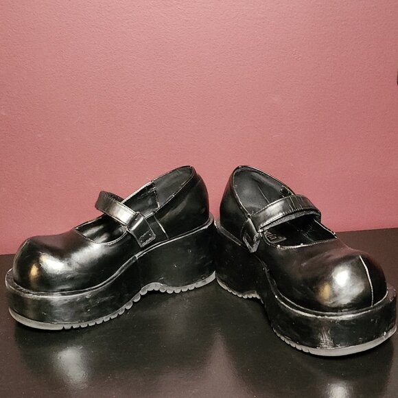Vintage Demonia Platforms - Jane Platform Shoes - Size 7 - Picture 5 of 11